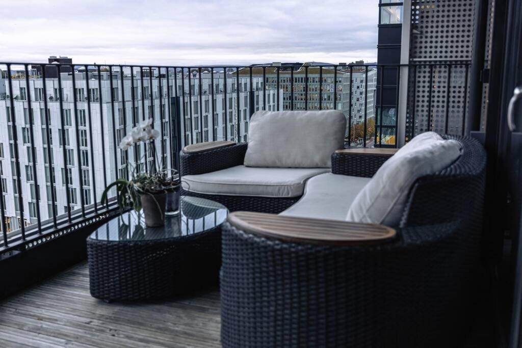 Modern 3Bed Room Sea View Apartment @ Oslo Barcode Екстер'єр фото